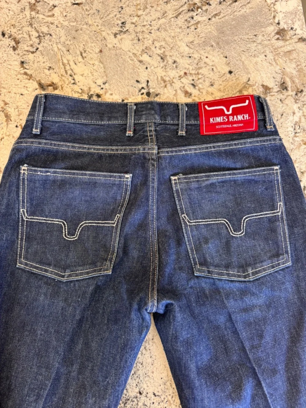 Kimes Ranch James Jeans 29 x 36